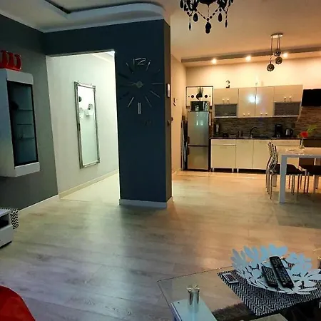 Apartamenty Sofija Deluxe Centrum Зелена Гура Екстер'єр фото