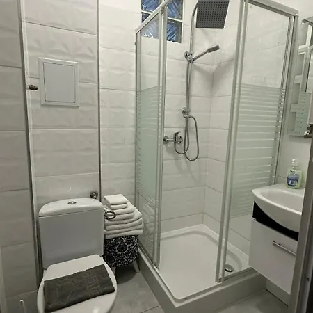 Apartamenty Sofija Deluxe Centrum Зелена Гура Екстер'єр фото