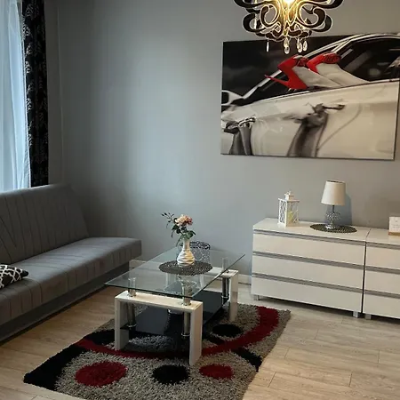 Apartamenty Sofija Deluxe Centrum Зелена Гура Екстер'єр фото